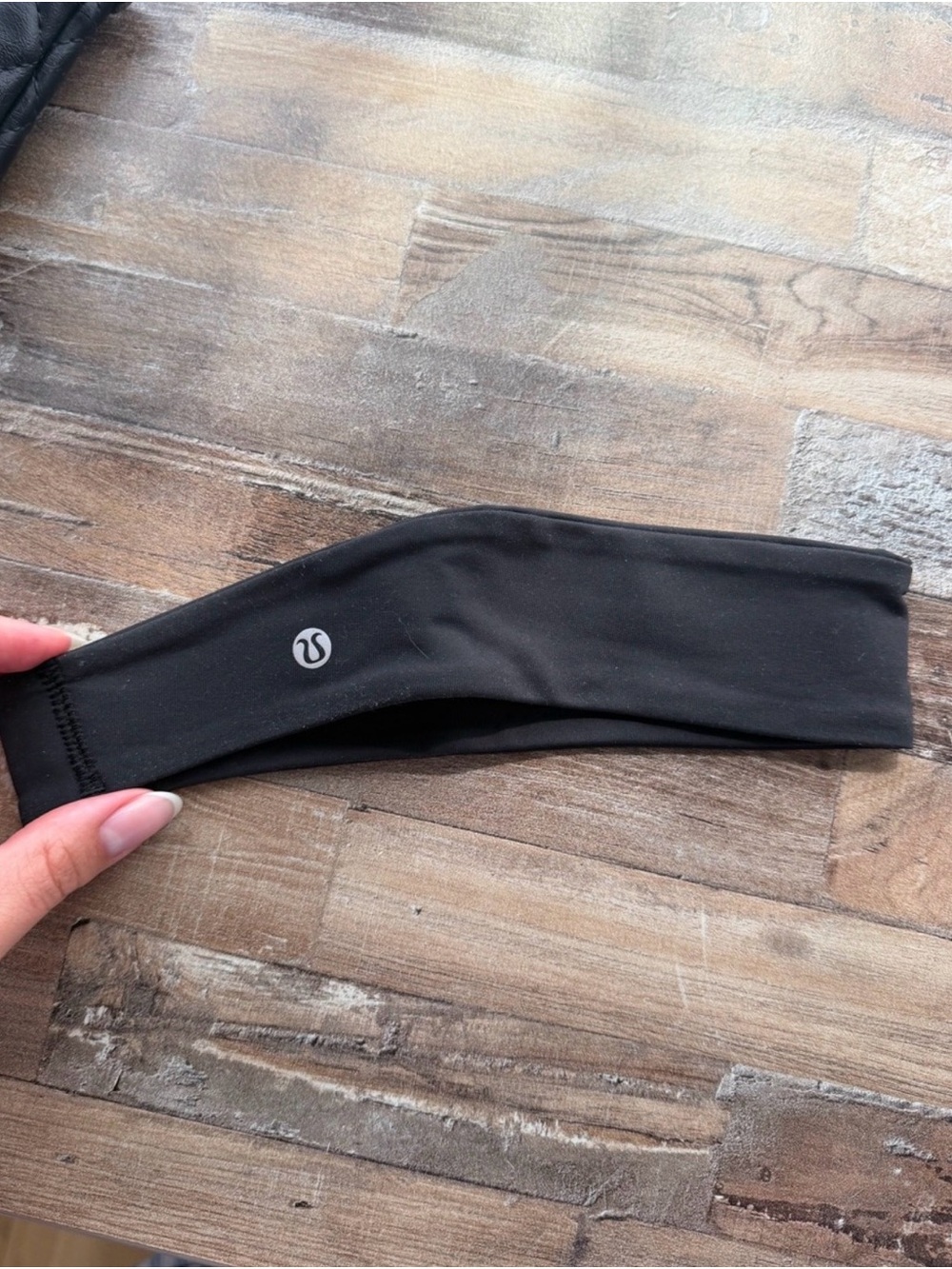 Lululemon Black Stretch Wide Athletic Headband Reflective Logo One Size